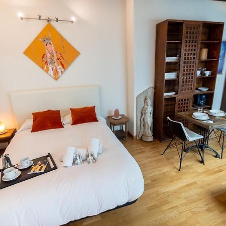 Terraza Tailandia Apartment Севиля Екстериор снимка