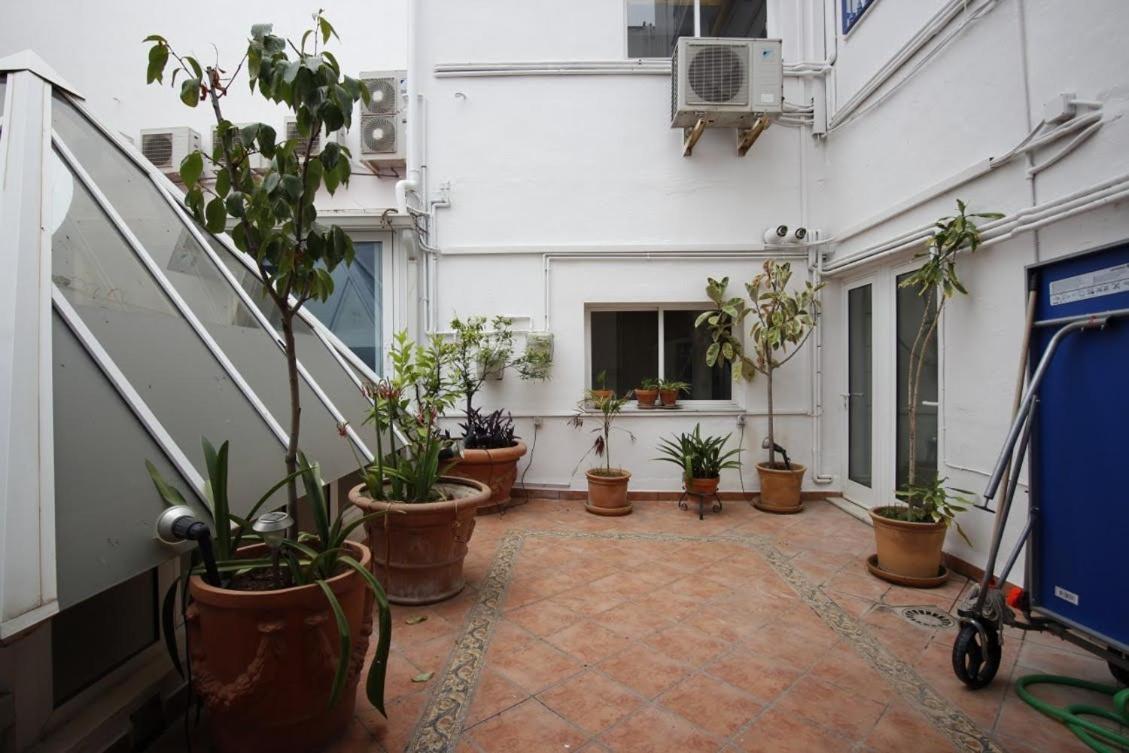 Terraza Tailandia Apartment Севиля Екстериор снимка