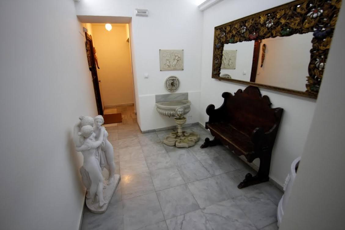 Terraza Tailandia Apartment Севиля Екстериор снимка