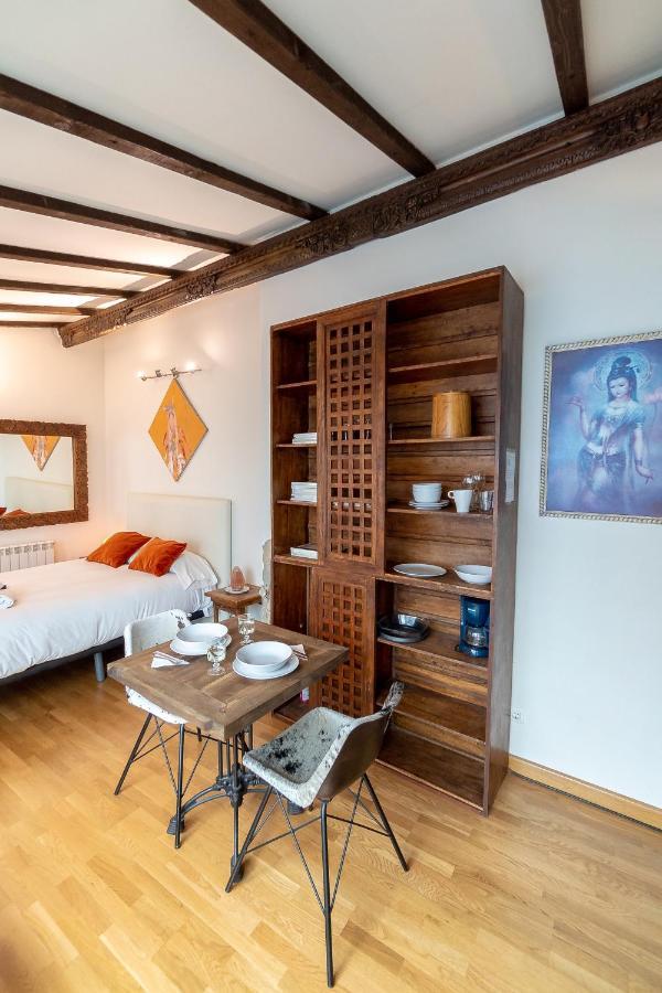Terraza Tailandia Apartment Севиля Екстериор снимка